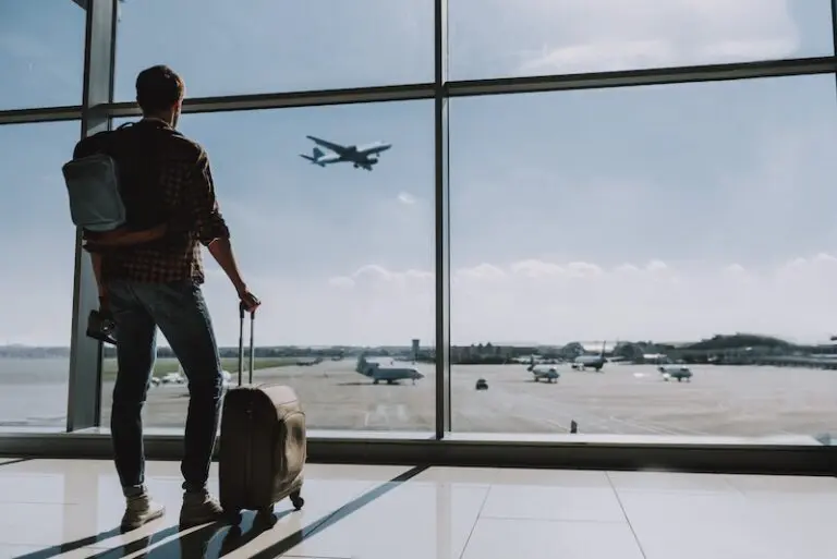 European player traveling to the USA for college soccer on a student visa.